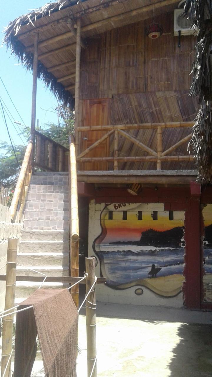 My Little House Surf&Backpacker Hostel Montañita Eksteriør billede